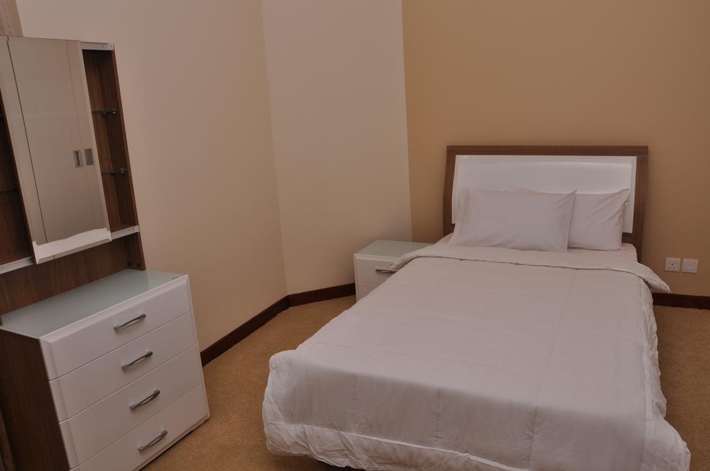Al Hamra Plaza Apartment Al-Manamah Bagian luar foto